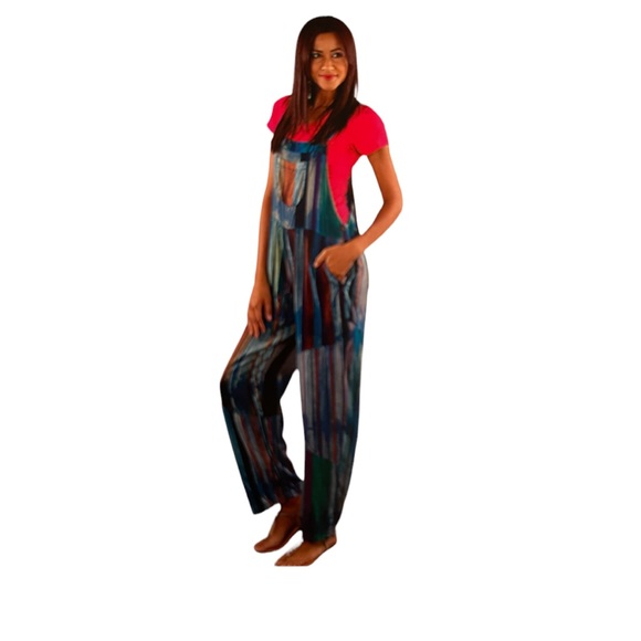 Sacred Threads Pants - NWT.  OVERALLS by Sacred Threads S/M.   CL/GR01.   220213